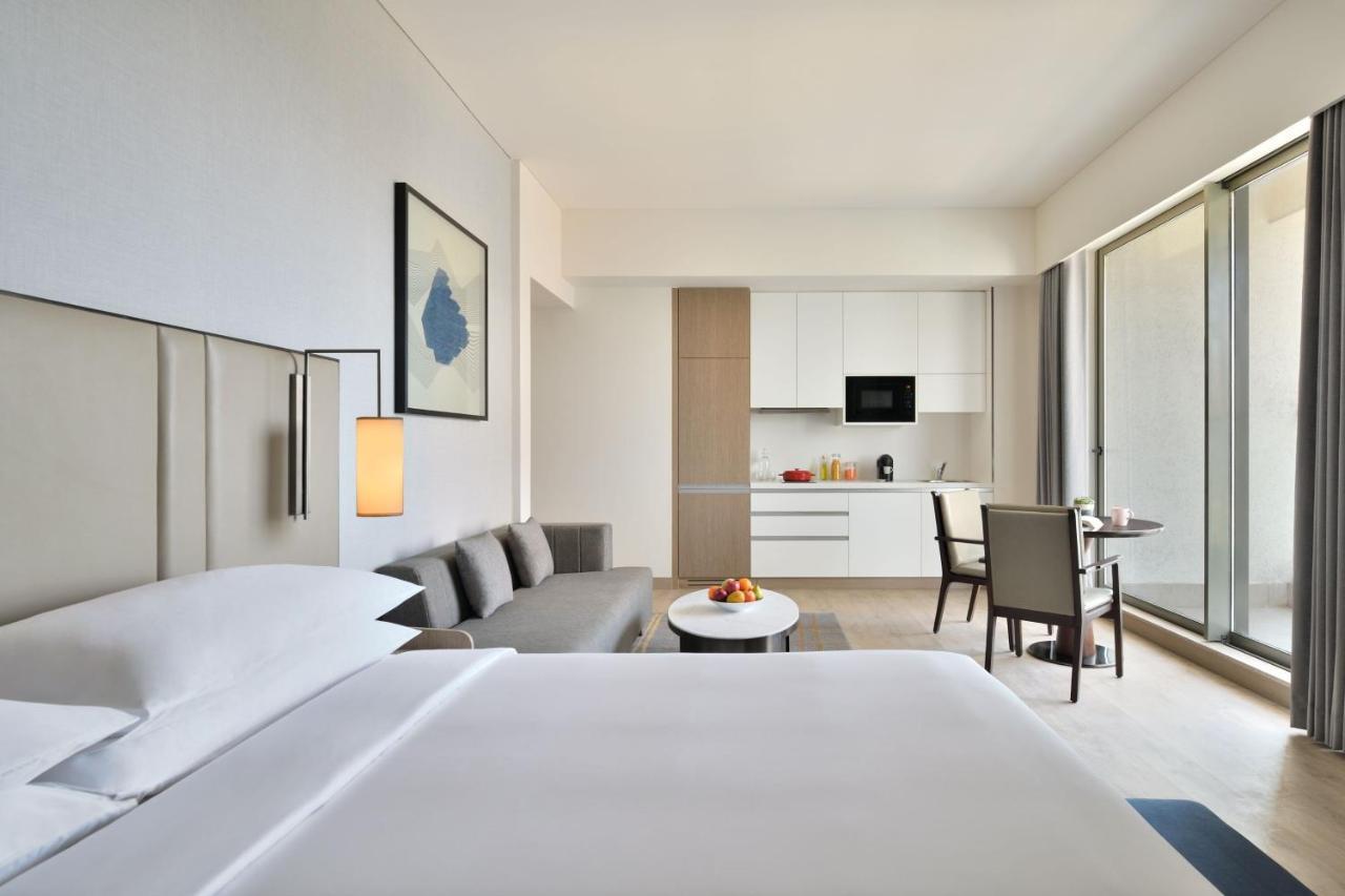 Marriott Executive Apartments Navi Mumbai Exterior photo