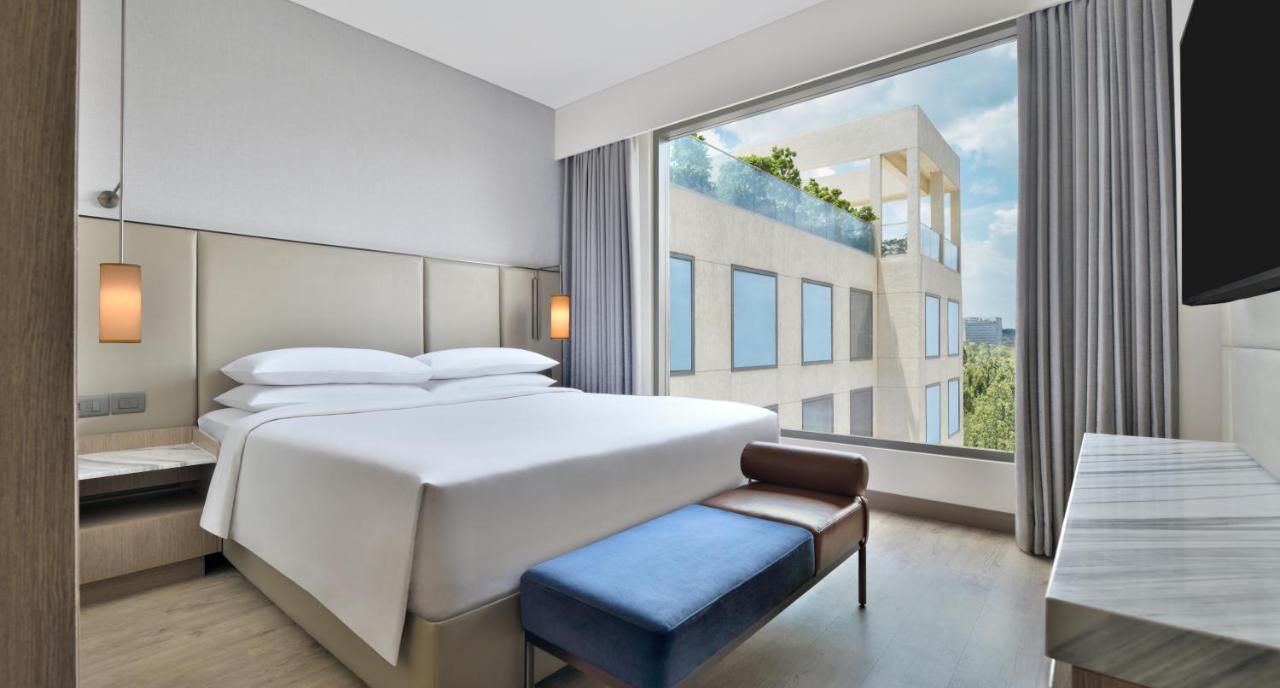 Marriott Executive Apartments Navi Mumbai Exterior photo